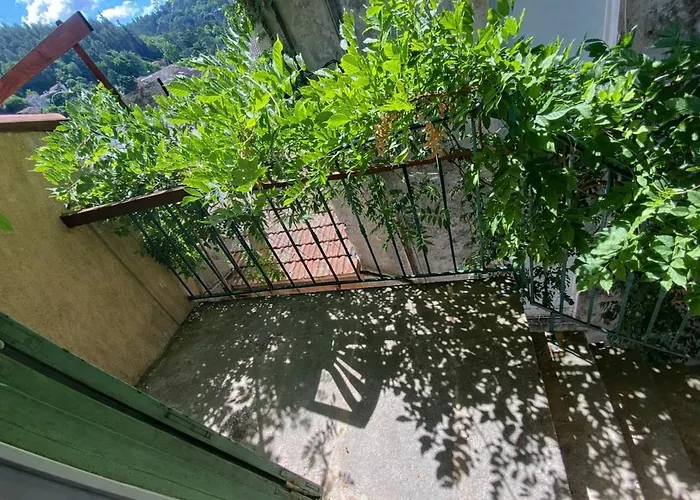 Apartment With Balcony In